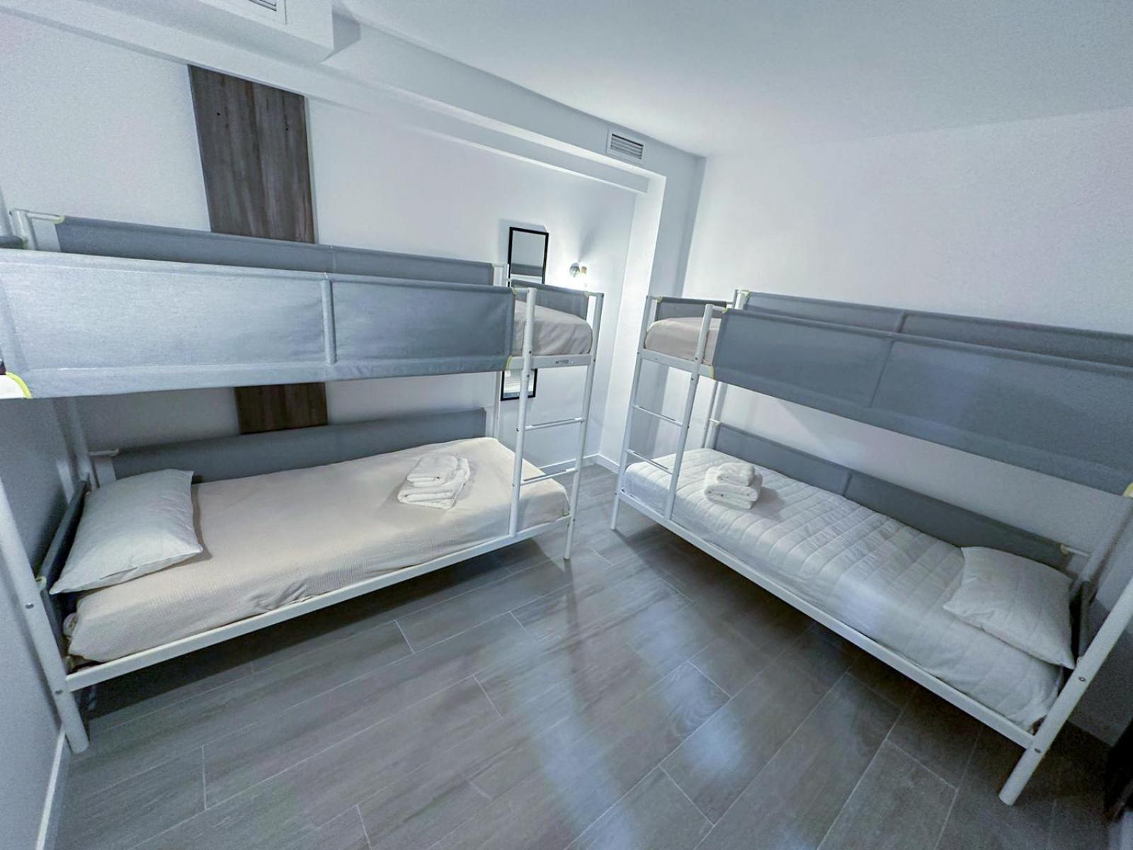 Zur Boutique Hostel Fuengirola Eksteriør billede