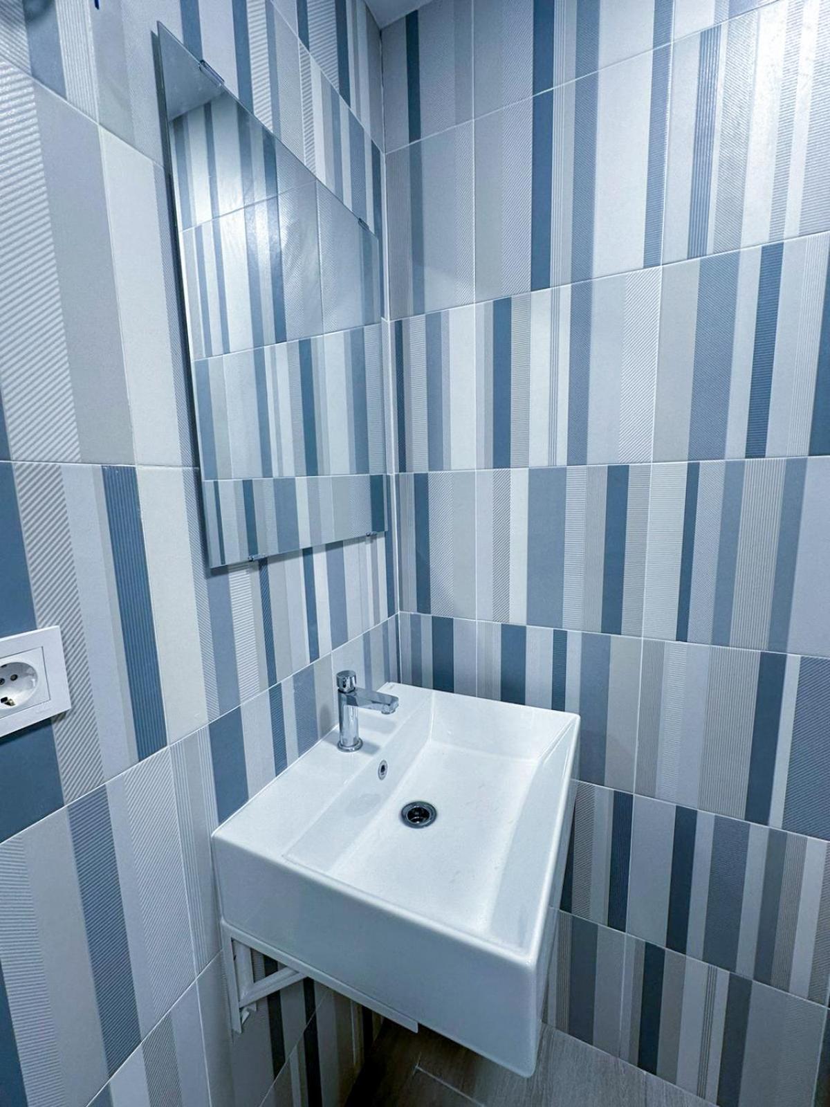 Zur Boutique Hostel Fuengirola Eksteriør billede