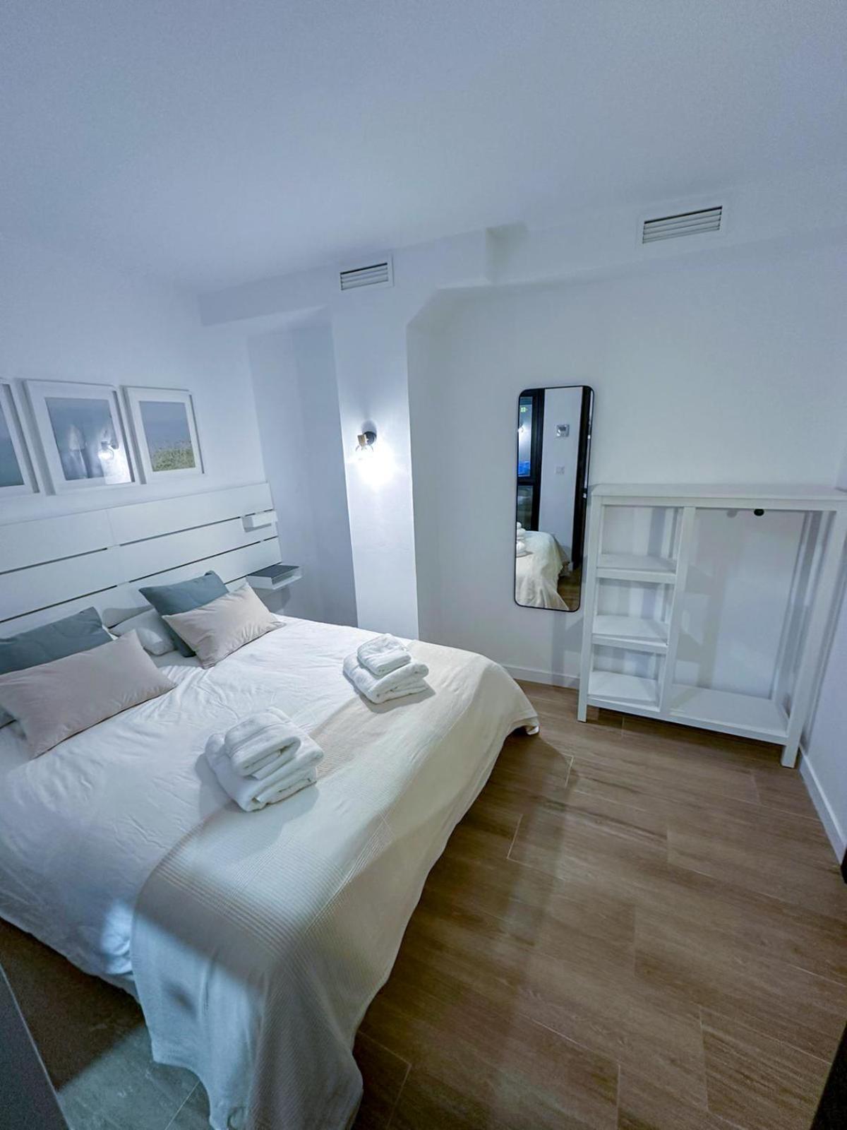 Zur Boutique Hostel Fuengirola Eksteriør billede