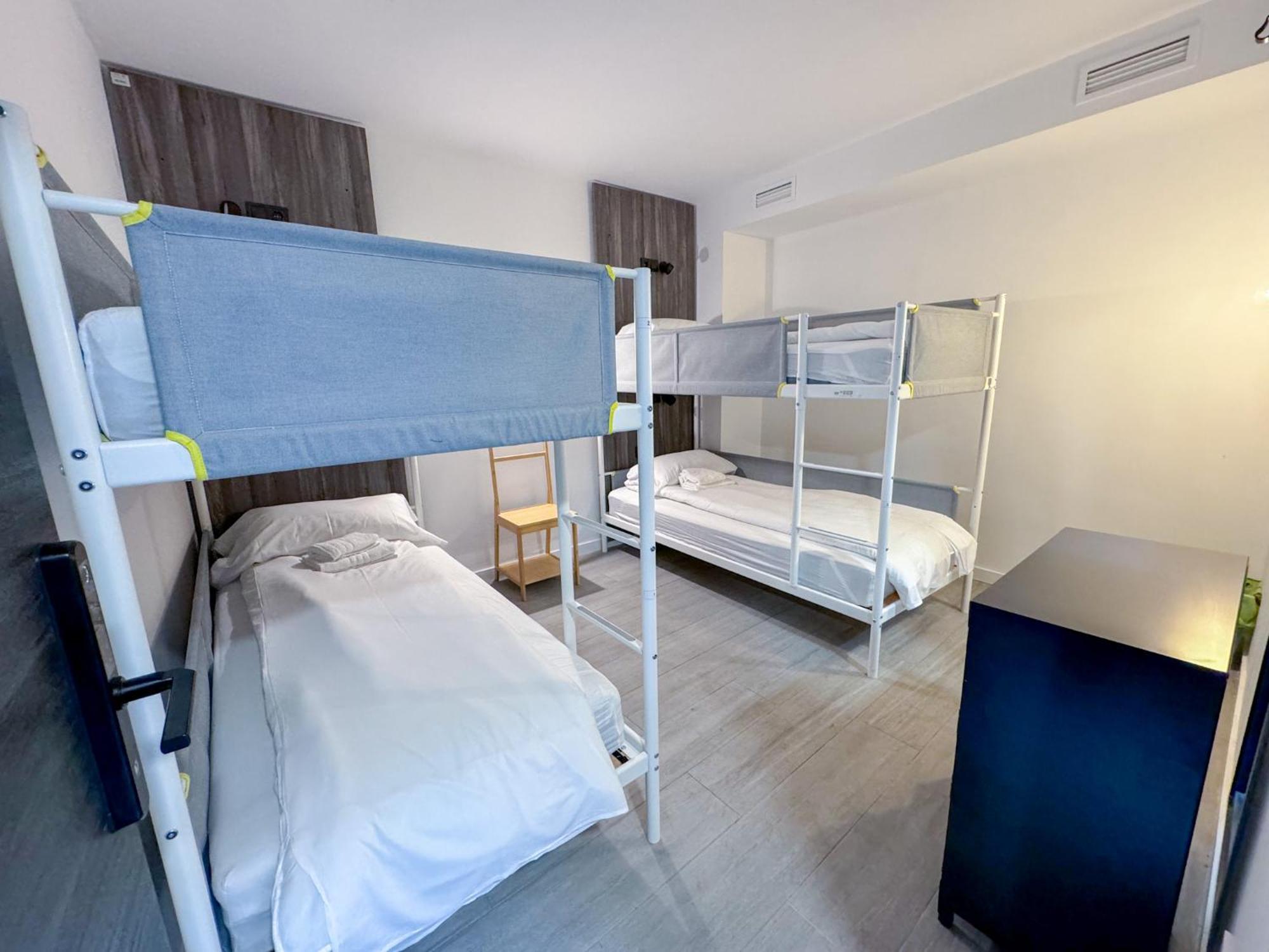 Zur Boutique Hostel Fuengirola Eksteriør billede